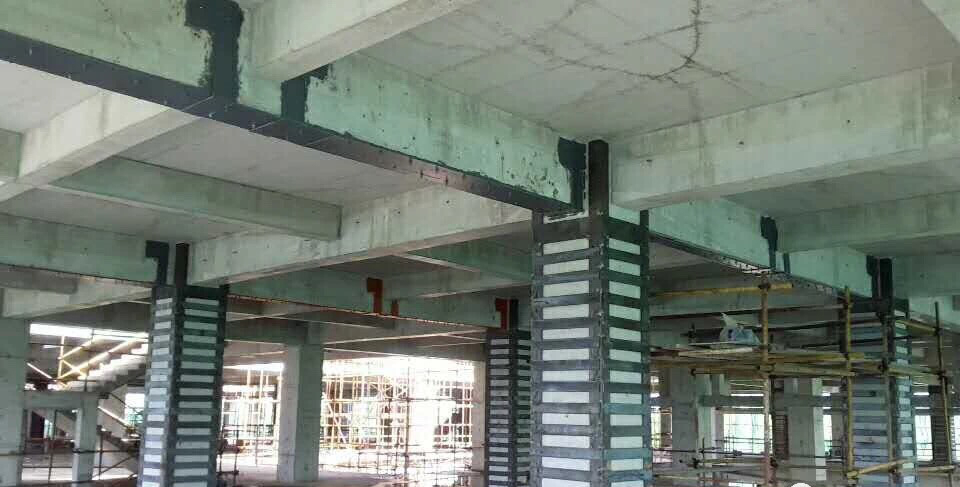 建筑加固粘钢胶用量如何确定？