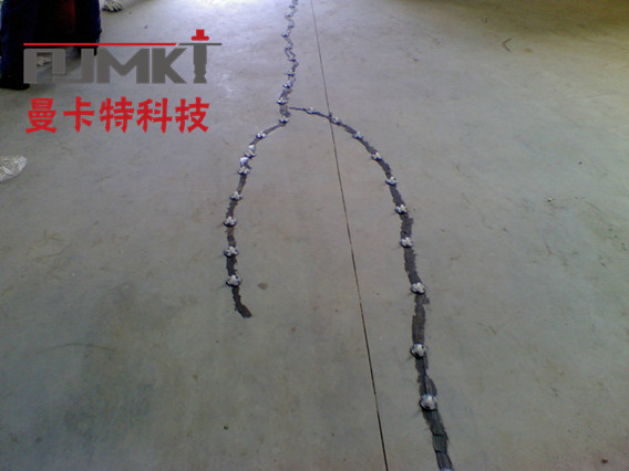 裂缝虽小，可不能忽视哦~