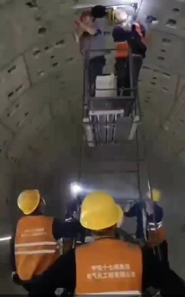石家庄地铁接触网工程引入高强度倒锥形化学锚栓， 护航轨道交通安全